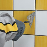 Application of tile grouts-p4 Thumbnail