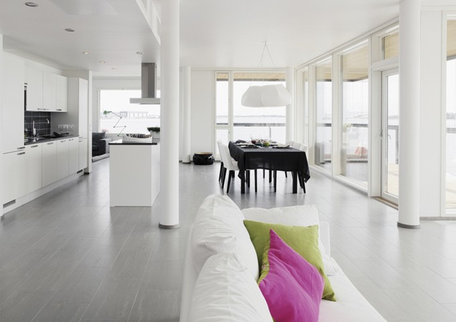 Acoustic And Floor Heating System In Apartment Building
