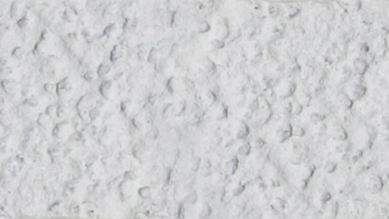 615 E